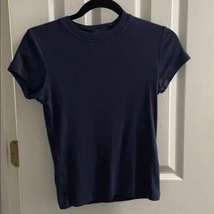 navy Vineyard Vines tee